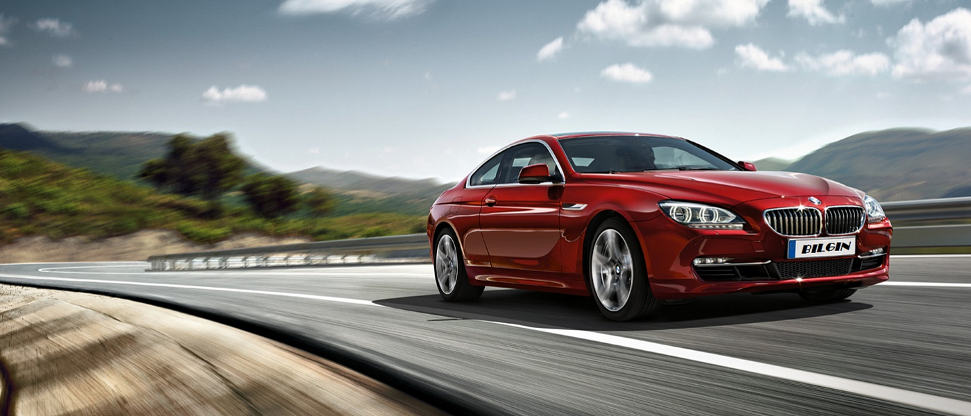 rental-car-georgia-blog-page-image-red-car-on-the-road