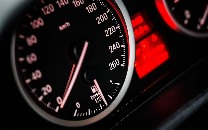 rental-car-georgia-speedometer